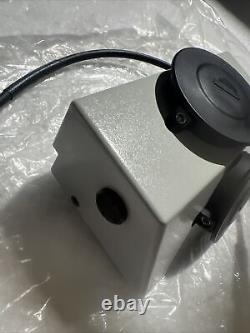 Leica Microscope Motorised dual port camera mount 11505231 Documentation Tube DM